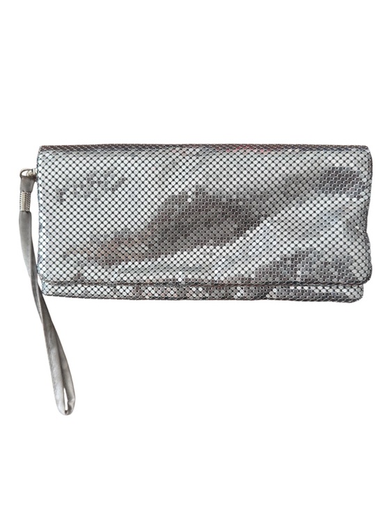 La Regale Handbags - Vintage La Regale Silver Mesh Clutch Wristlet Y2K Evening Bag